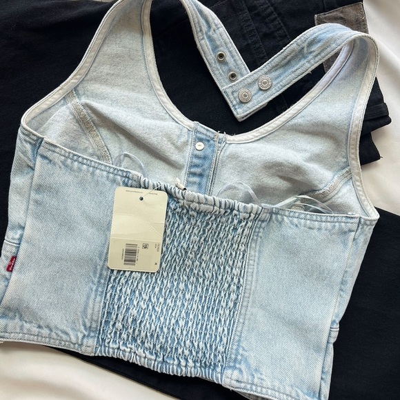 NWT Levi’s JANEESAH HALTER TOP - Picture 3 of 5